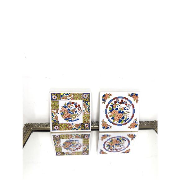 Set of Two Vintage Chinoiserie Style Coasters Trivets Tiles w/ Feet Floral - Picture 1 of 10